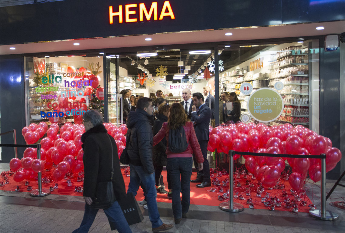 globos-personalizados-y-columna-de-globo