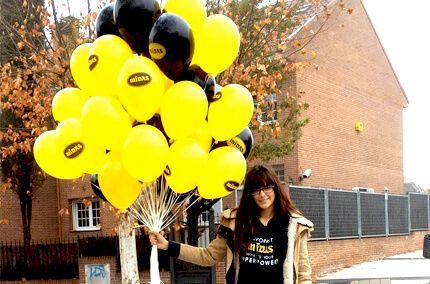 Reparto de globos Midas