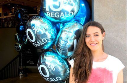 Reparto de globos corte ingles