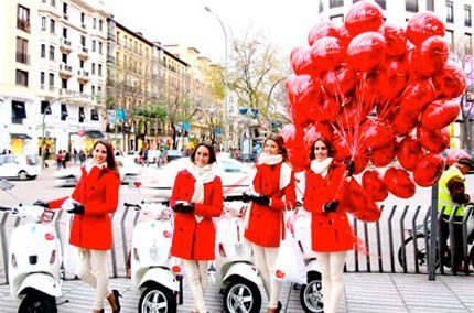 Reparto de globos Nina Richi