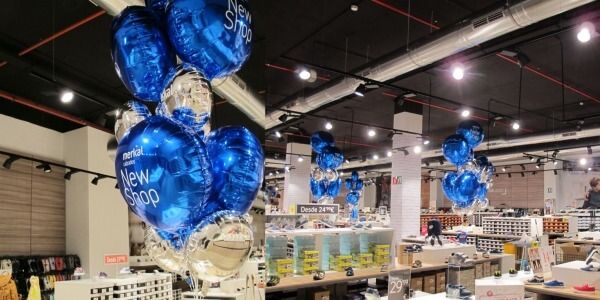 Decoración con Globos Tiendas Merkal Calzado