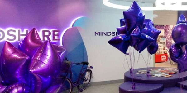 Decoración especial con globos foil para Mindshare